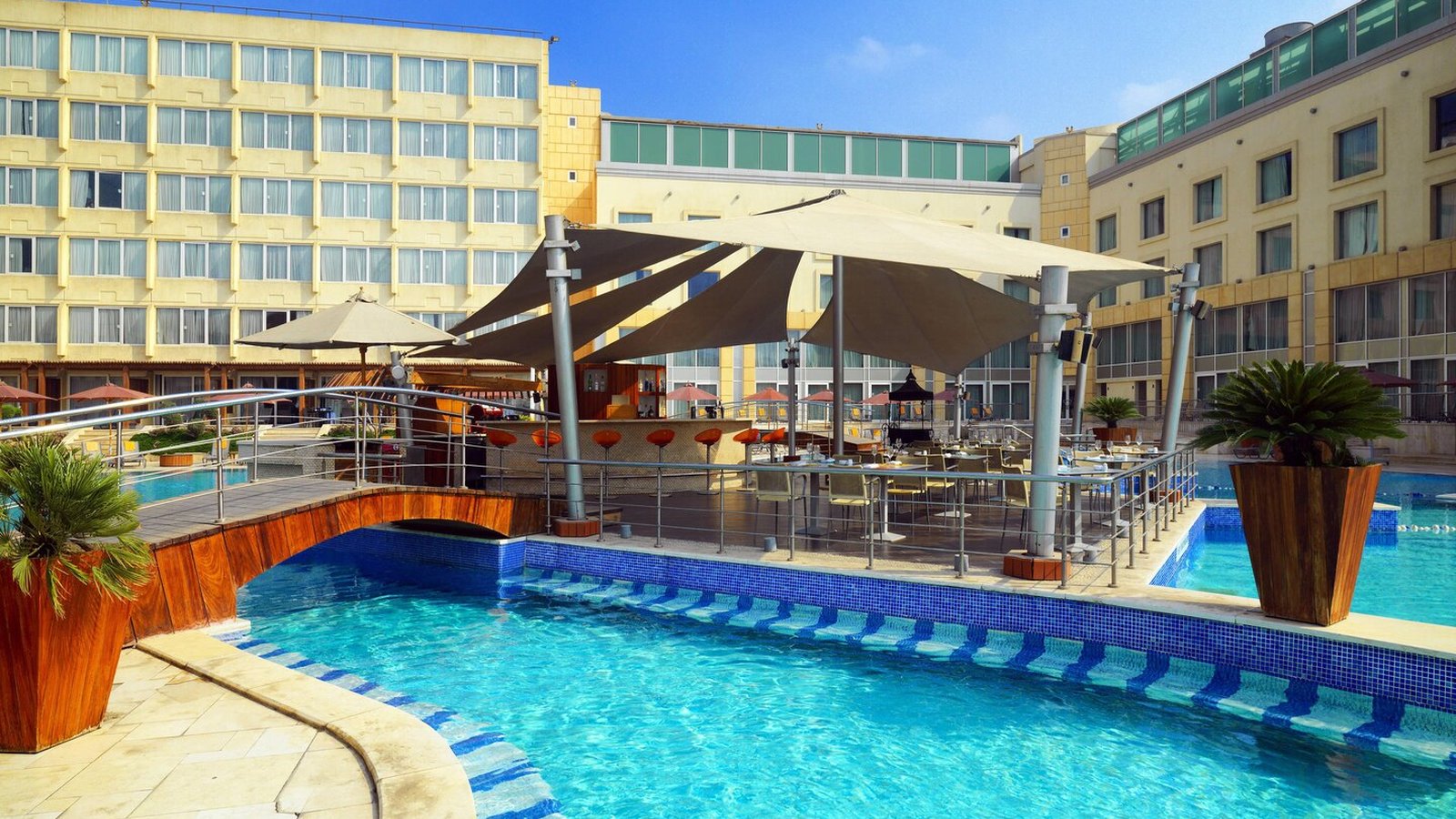 Le Méridien Pyramids Hotel & Spa