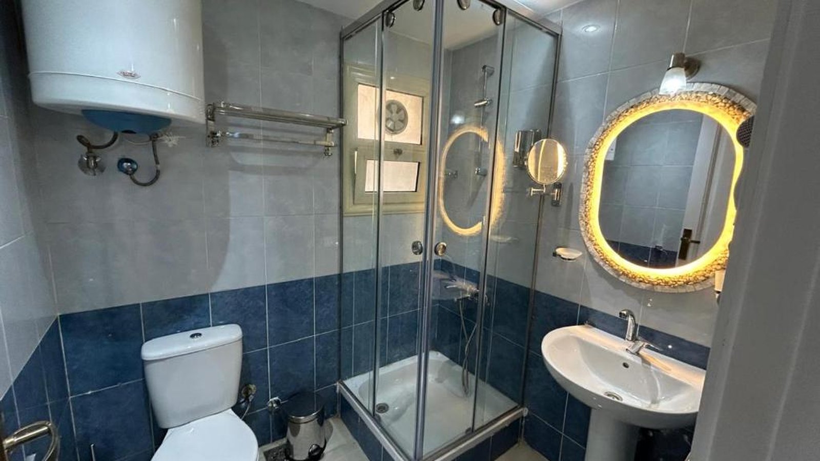 Skyline luxury suite